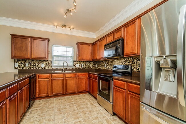 Photo - 310 Sarava Ln