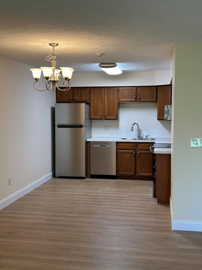 Photo - 9585 Maynard Dr Apartments