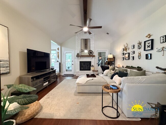 Photo - Charming 3BR Home in Mary Esther-near Hurlburt Field!