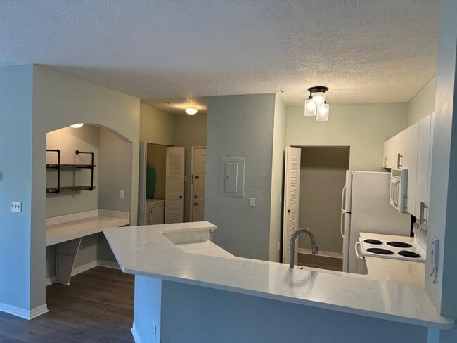 Photo - 510 Florida Club Blvd Unit 202