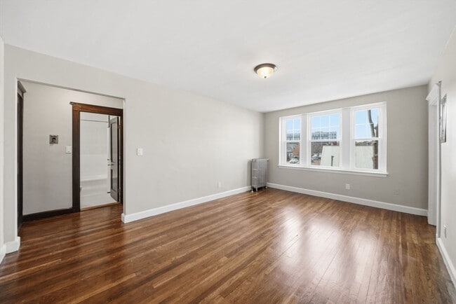 Photo - 41 Richardson Ave Unit 16