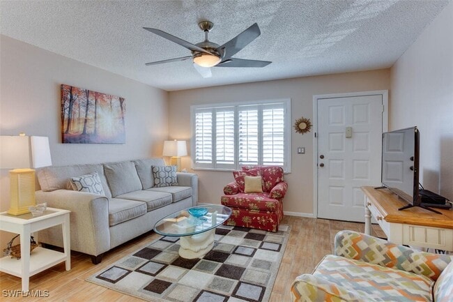 Photo - 4345 27th Ct SW Unit 202