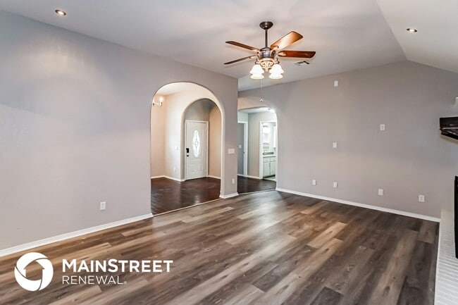 Photo - 3004 SW 124th St