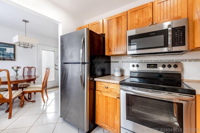 369 Capri H Unit 369