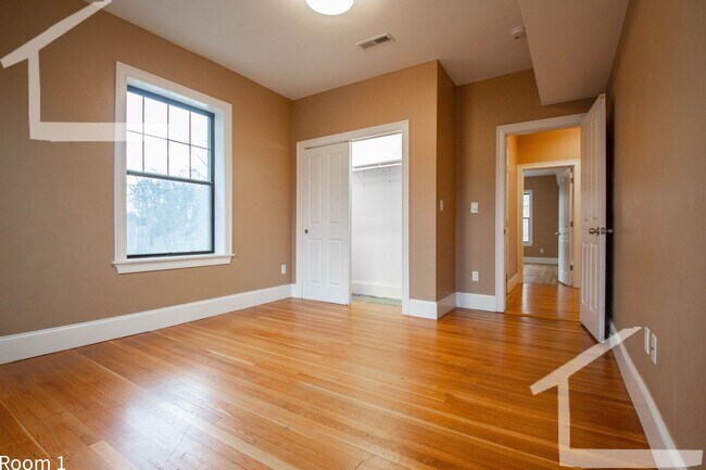 Photo - Worth the Walk! Gorgeous 4bd/2bath in Brookline