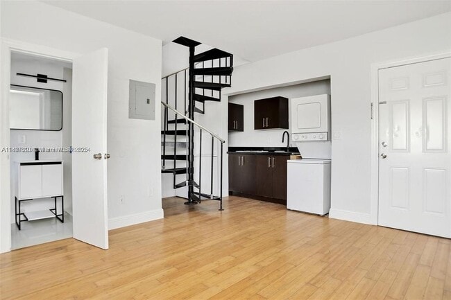 Photo - 7315 Harding Ave Unit 7
