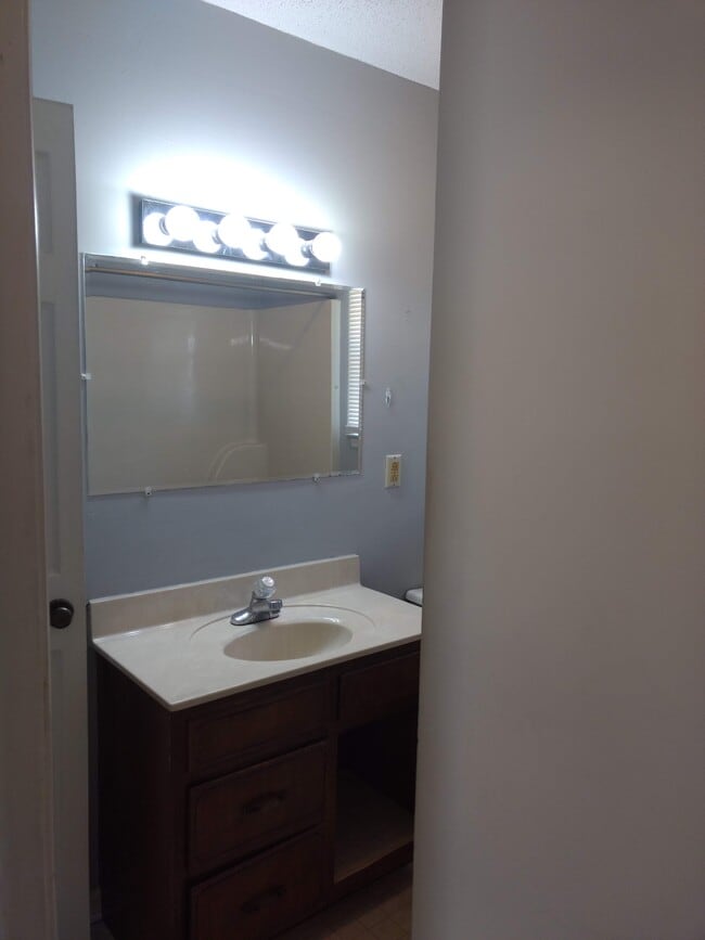 Photo - 4465 Ellis Cir NW Unit # 6