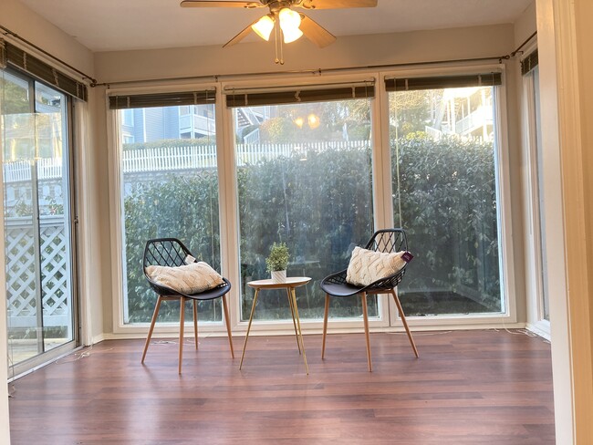 Sunroom - 1405 Vicksburg Plz Unit 1405