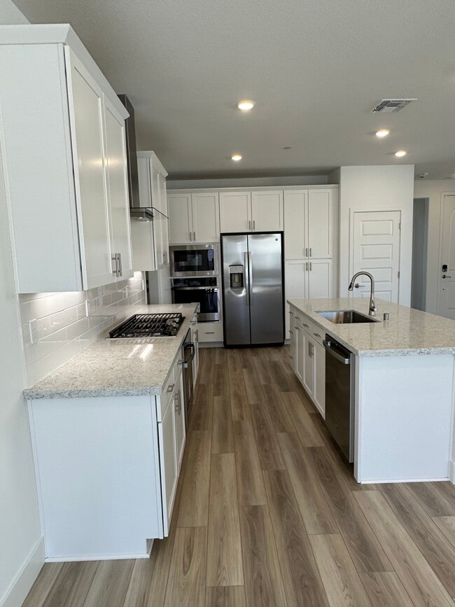 Photo - 2497 Denia Pl