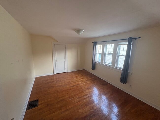 Photo - 1027 Benjamin Ave SE Unidad SE Grand Rapids 2-bedroom