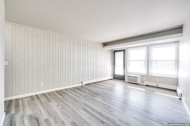 Photo - Sullivan Ridge