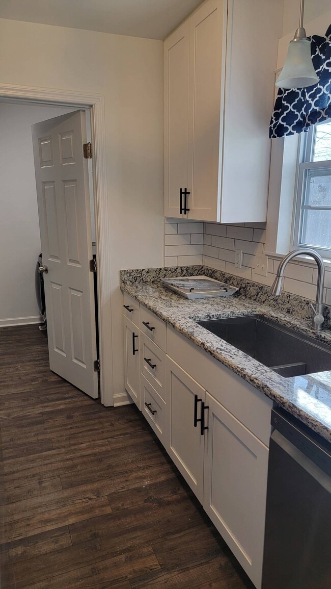 Photo - 1056 Jacksons Valley Rd