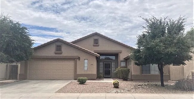 Building Photo - Stunning 3-bedroom 2 bath with SOLAR Rental