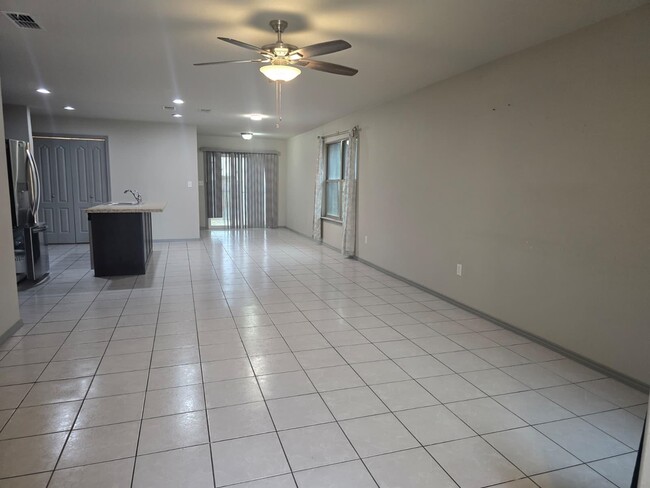 Photo - 3711 Santos Morales Dr