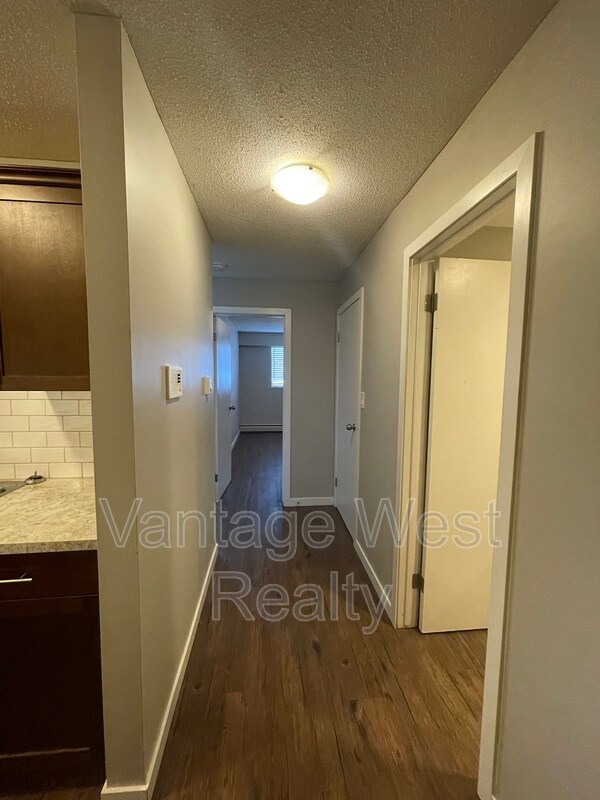 Photo - 235-235 Husch Rd