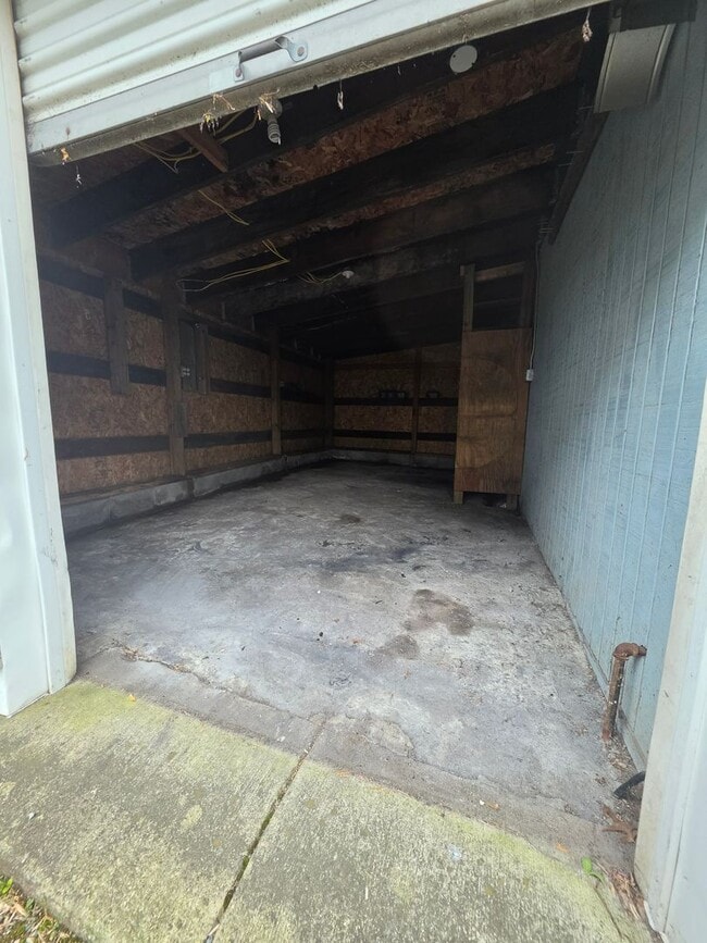 Photo - 398 E South St Unidad Apartment #1