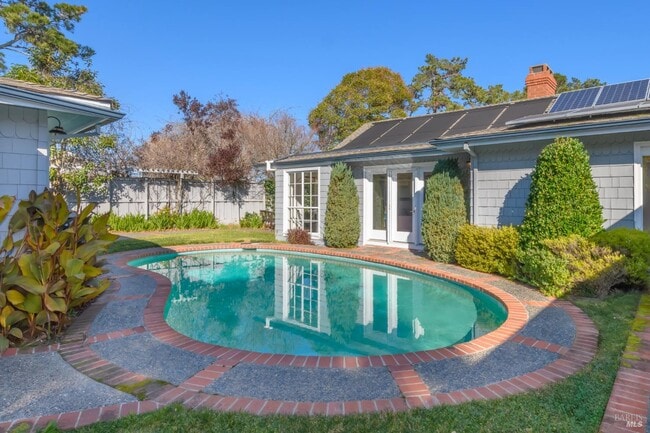 Photo - 174 Trinidad Dr