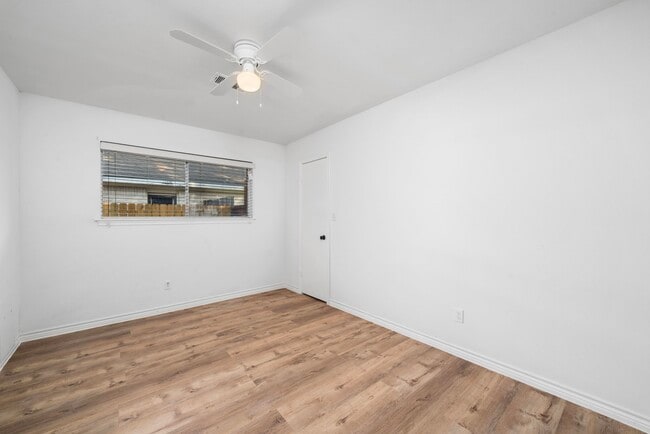 Photo - 8826 Langdon Ln