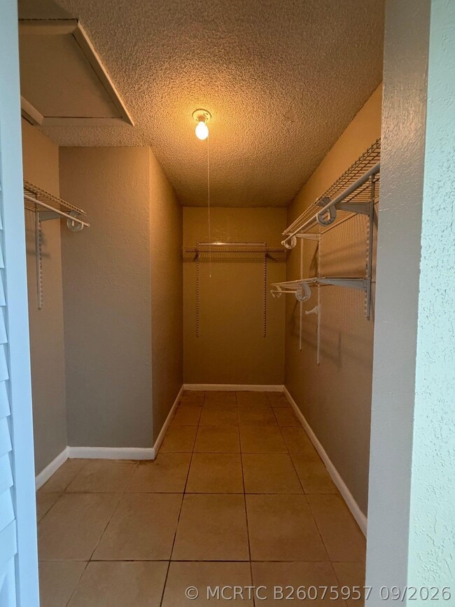 2130 NW 58th Ave Unit 25-C