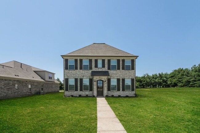 Photo - Country Living, Five Minutes From Oakland, TN, Now Leasing a 4 Bedroom 2.5 Bath In @ Hedge Rose