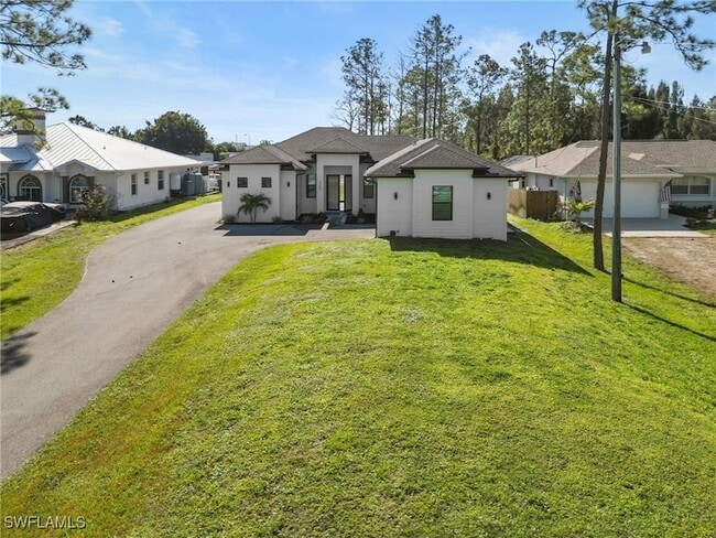 Photo - 2740 35th Ave NE