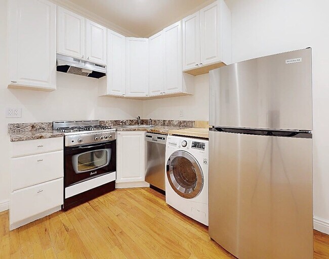 Photo - Bradhurst Avenue Unit 4N