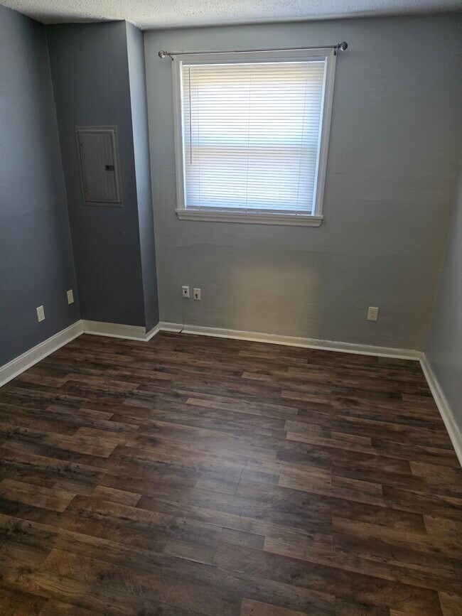 Photo - 404 N Daggett St Unit 1