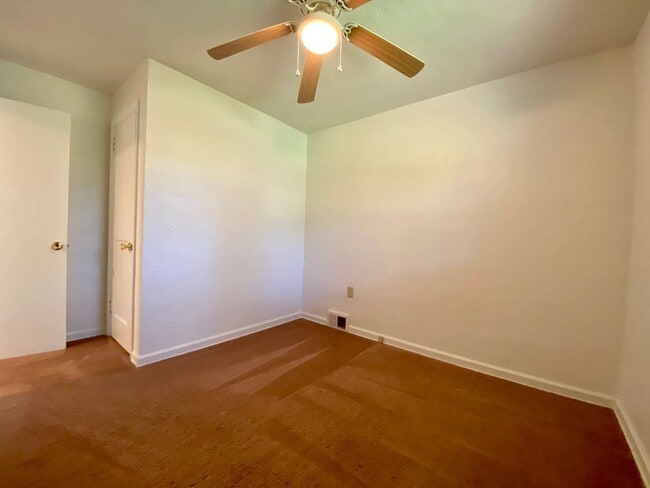 Photo - Charming Ranch Home in Peters Township – Huge Yard, Quiet Setting & Great Location!