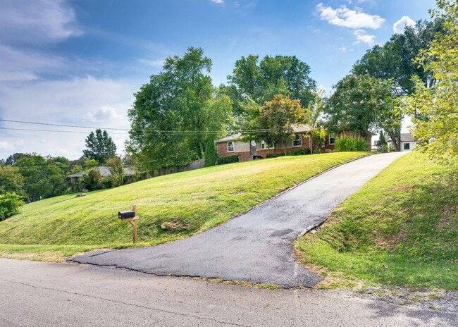 Photo - Beautifully Updated 3BR/1.5BA Home in Cove...