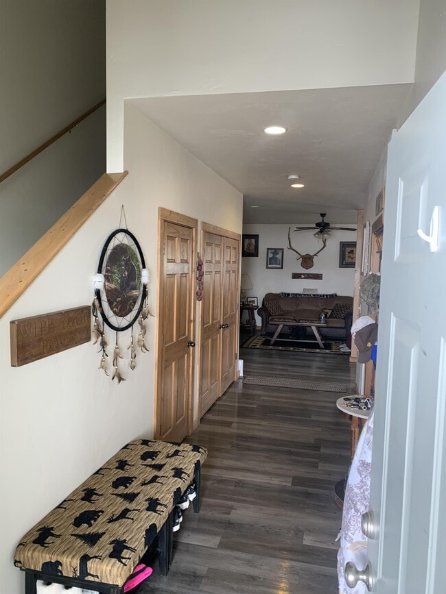 Photo - 347 Colter Loop