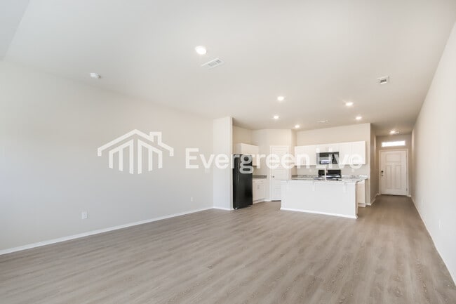 Photo - 6603 NW Kathleen St