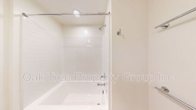 Photo - 532 Union St