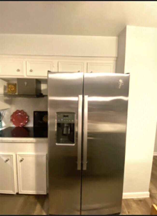 Photo - 179 Old Bridge Lake St