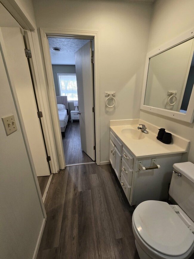 Photo - 115 Holly Dr