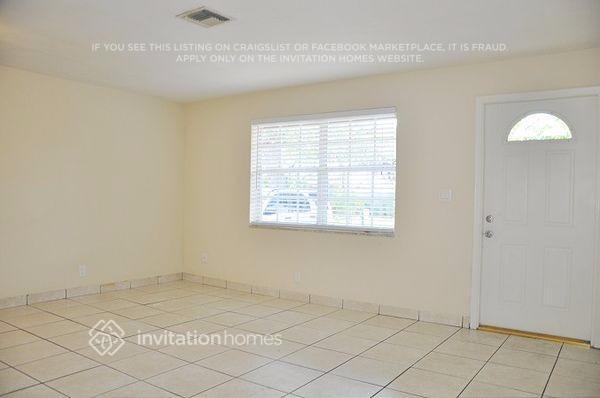 Photo - 1380 SW 26th Terrace