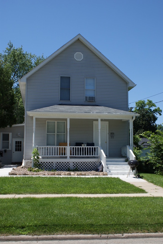 Building Photo - 933 Wheeler St Unit LU