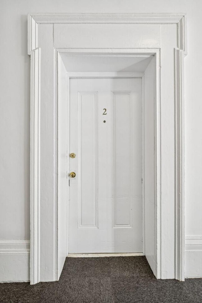 Photo - 302 N Church St