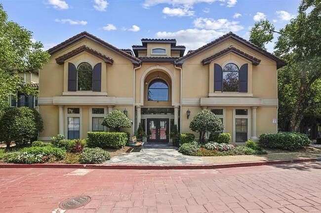 Building Photo - 3777 Peachtree Rd