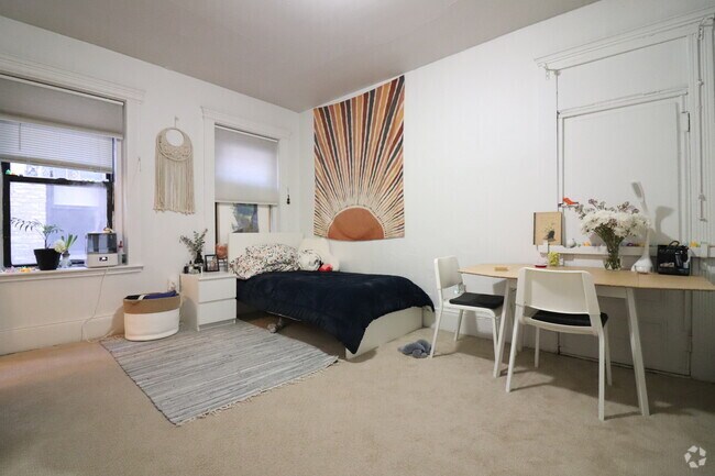 Building Photo - 238 Hemenway St Rental