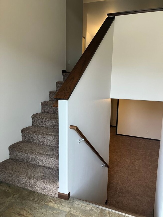 Photo - 3 Bed 2 Bath Twin Home