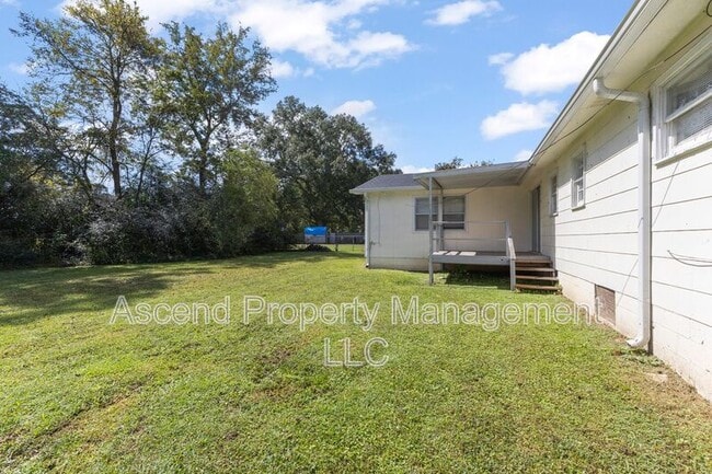 Photo - 5018 Golfview Dr