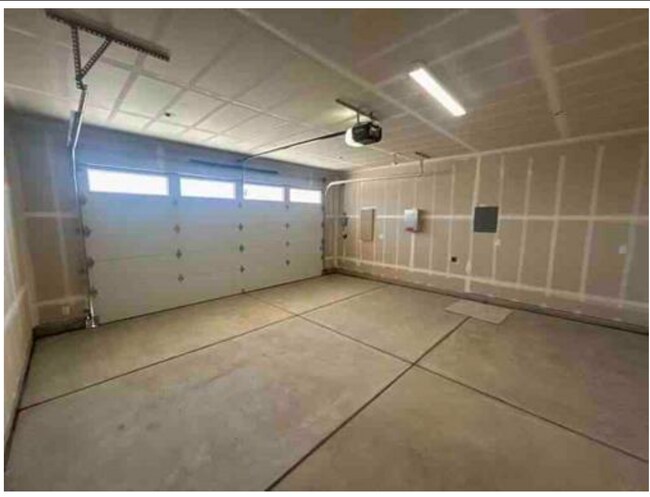 Photo - 6684 E Oslin Ave