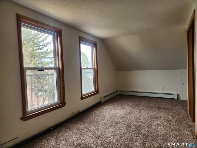 Photo - 9 Morrison St Unit 4