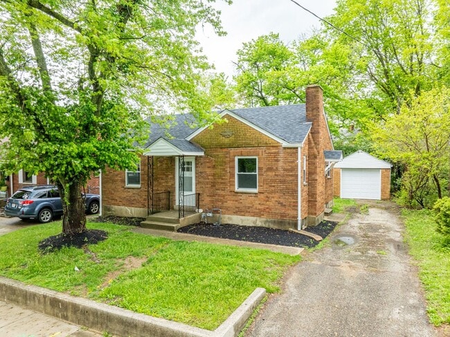 Photo - Charming 2-Bedroom Home in Dayton's Belmont Neighborhood