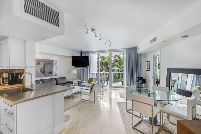 Photo - 1000 South Pointe Dr Rental