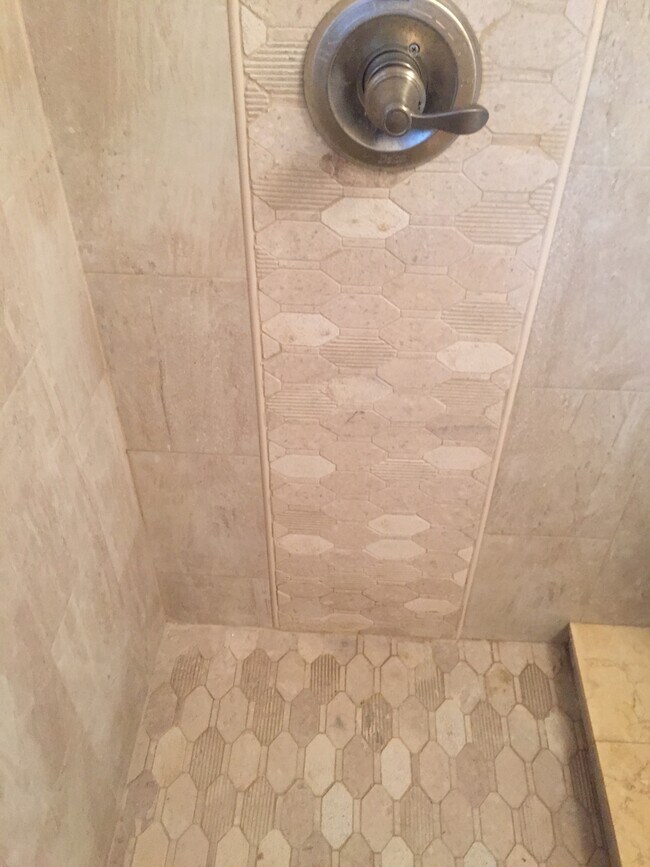 Photo - 824 Camargo Way