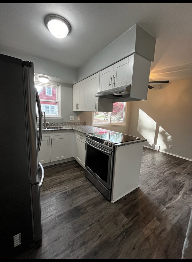 Appliances - 6619 Hillside Ln