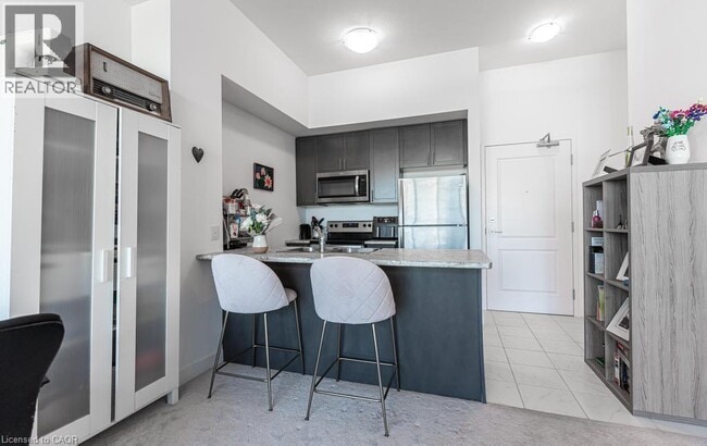 Photo - 450 Dundas St E Unit 503