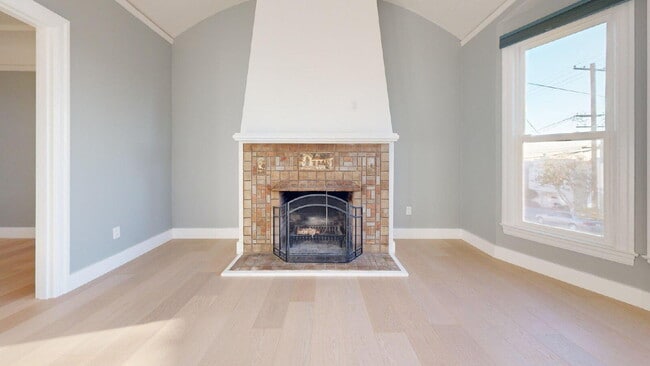 Photo - Remodeled 2 Bedroom | 1.5 Bathroom | Spaci...