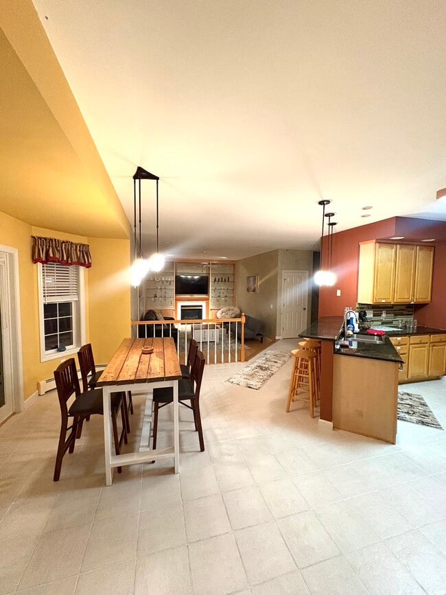 Photo - 65 Forman Dr